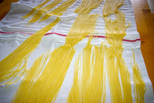 Spaghetti schneiden